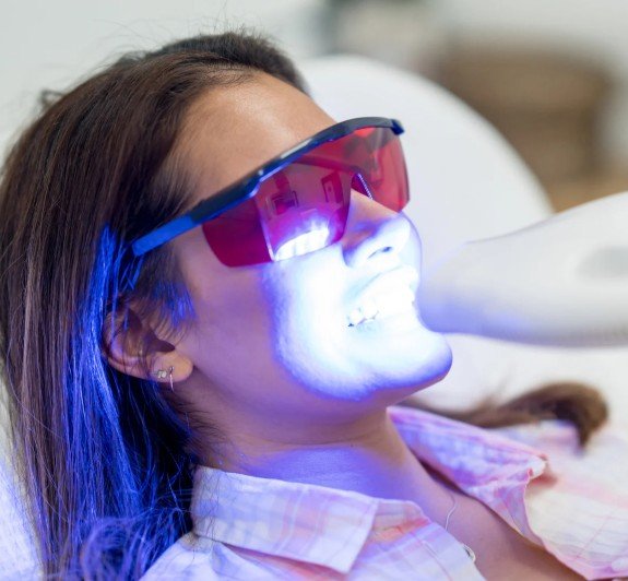 Blanqueamiento dental en Medellín - Clínica Be Dharma - Be Dharma Dental