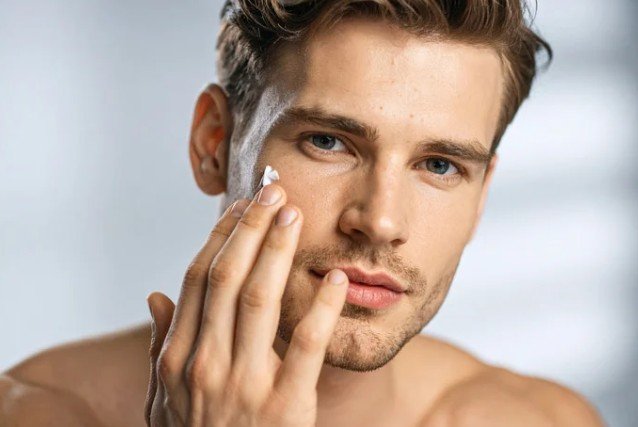 Qué sirve para las manchas en la cara - Tratamiento tópico renovador - Clínica estética Be Dharma de Medellín