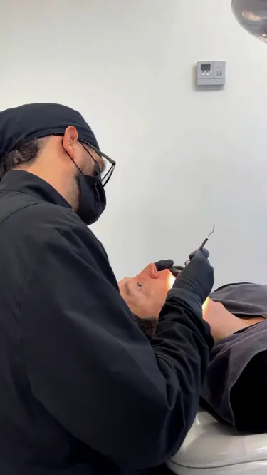 Clínica de implantes dentales- Clínica Be Dharma