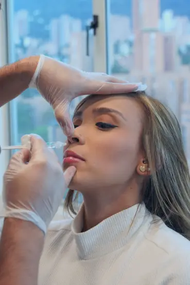 non-surgical rhinoplasty - Be Dharma - Medellín, Colombia